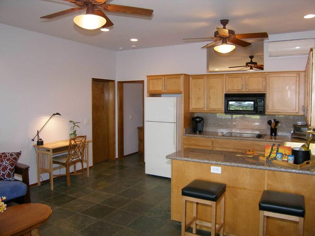 Aloha Aku Inn & Suites Kihei Room photo