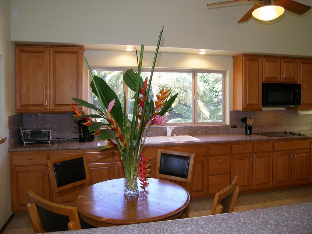 Aloha Aku Inn & Suites Kihei Room photo